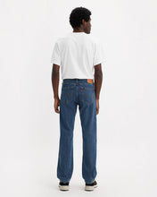 Load image into Gallery viewer, Men's Levi 550 Relaxed Fit Dark Stonewash Jeans