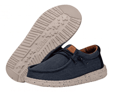 Load image into Gallery viewer, Hey Dude Wally Youth