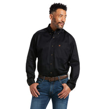 Load image into Gallery viewer, Ariat Solid Twill Classic Fit Shirt
