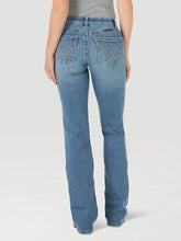 Load image into Gallery viewer, Women's Wrangler Ultimate Riding Jean Q-Baby