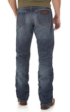 Load image into Gallery viewer, Men's Wrangler Retro Relaxed Fit Bootcut Jean