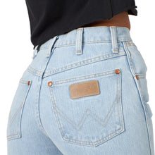Load image into Gallery viewer, Wrangler Women&#39;s Cowboy Cut® Slim Fit Jean
