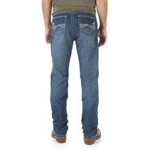 Load image into Gallery viewer, Men’s Wrangler 42 Vintage Bootcut Jean
