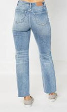 Load image into Gallery viewer, Judy Blue Women&#39;s High Waisted Rigid magic Destroy Straight Denim Jeans
