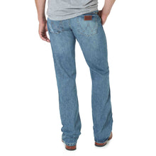 Load image into Gallery viewer, Men's Wrangler Retro Slim Fit Bootcut Jean
