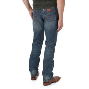 Men's Wrangler Retro® Slim Fit Straight Leg Jean