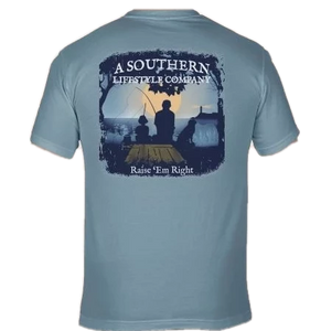 A Southern Lifestyle Dock Sitting Men's Short Sleeve Tee
