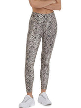 Load image into Gallery viewer, Women&#39;s Snakeskin Leggings
