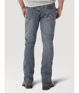 Men's Wrangler Retro Slim Fit Bootcut Jean